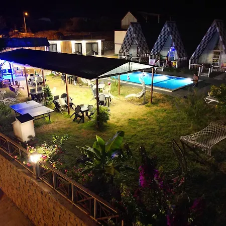 Aparthotel Bu *
