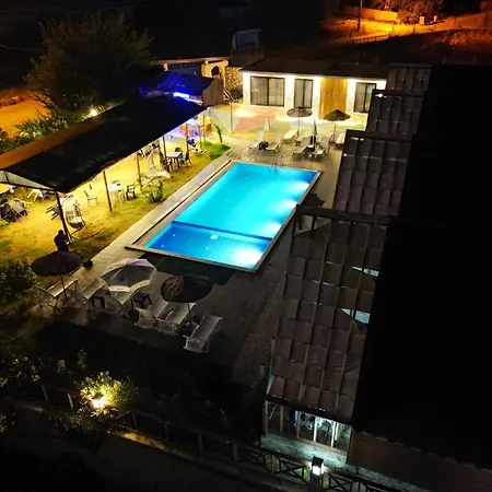 Bu Aparthotel