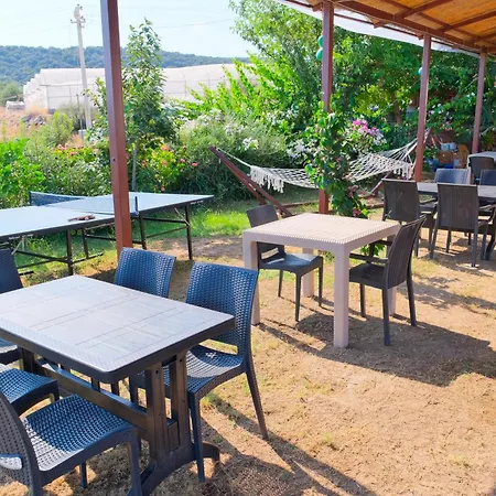 Aparthotel Bu